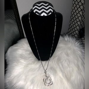 Vintage Avon Art Deco Silver Openwork Pendant Necklace